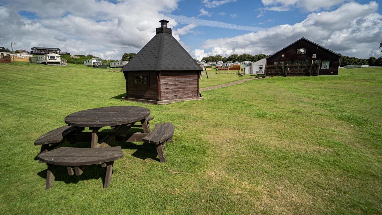 Caravan Rabbit House No 81 At Three Lochs Holiday Park Newton Stewart Exteriör bild